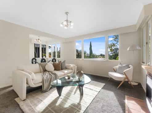 10 Aorangi Place, Birkenhead