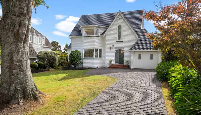 29 Parkside Street, St Heliers