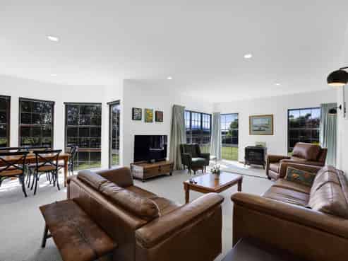 335 Waihi Road, Hawera