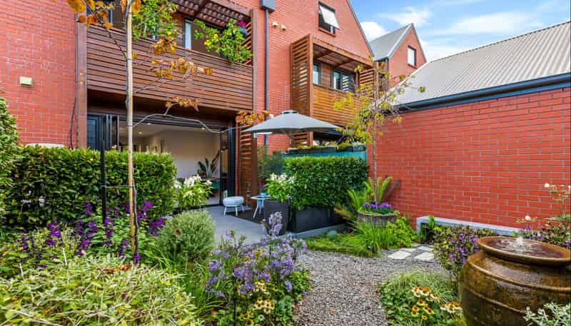 46 Squadron Drive, Hobsonville