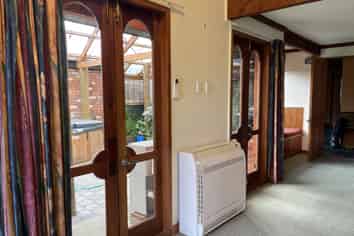 405  Elles Road , Strathern