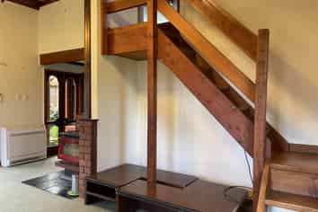 405  Elles Road , Strathern