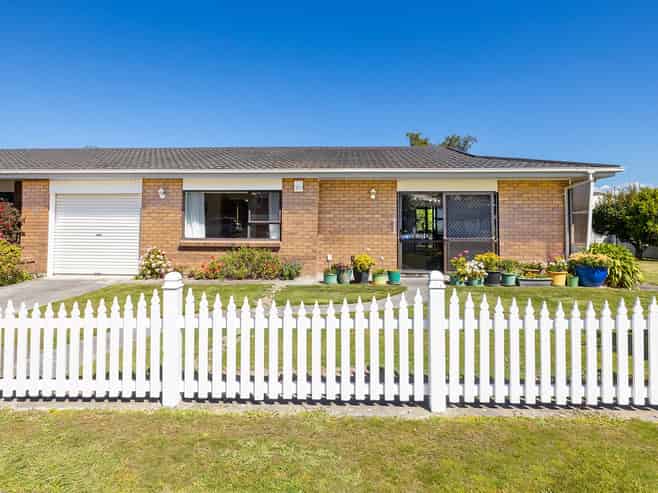 86 Bell Street, Featherston