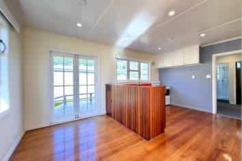 11 Winara Avenue, Waikanae