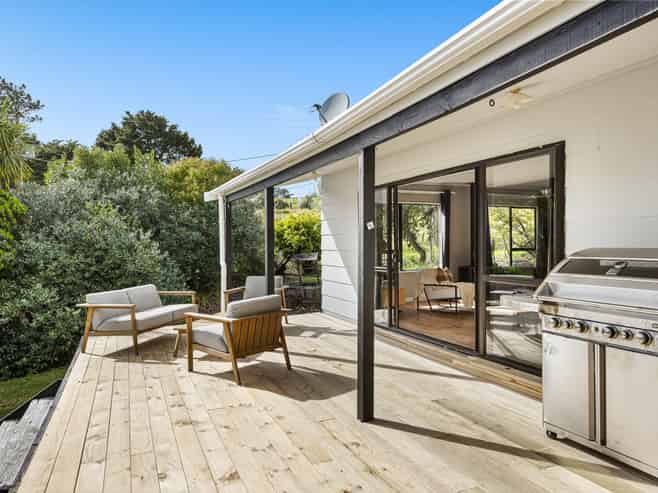 Auckland - Address withheld