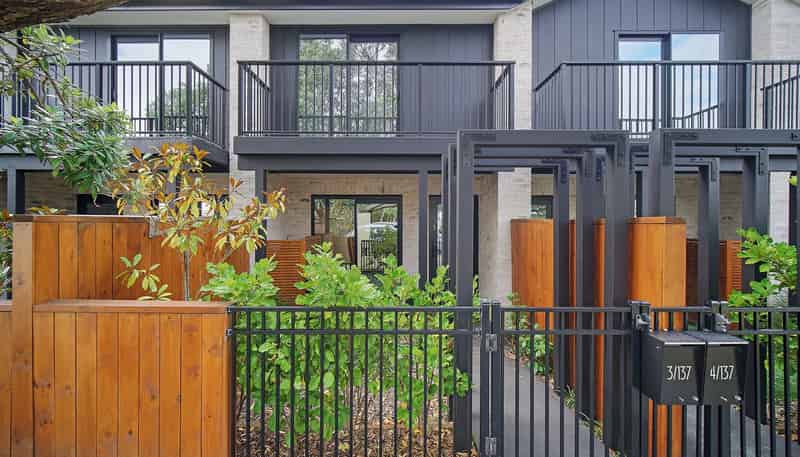 3/137 Tirimoana Road, Te Atatu South