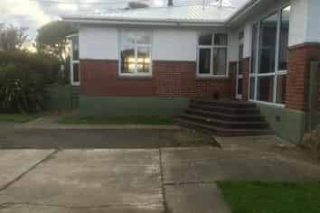 188 MacMaster Street , Windsor