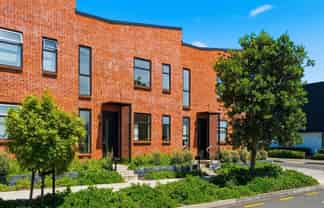 54 Tahuhu Road , Mount Wellington