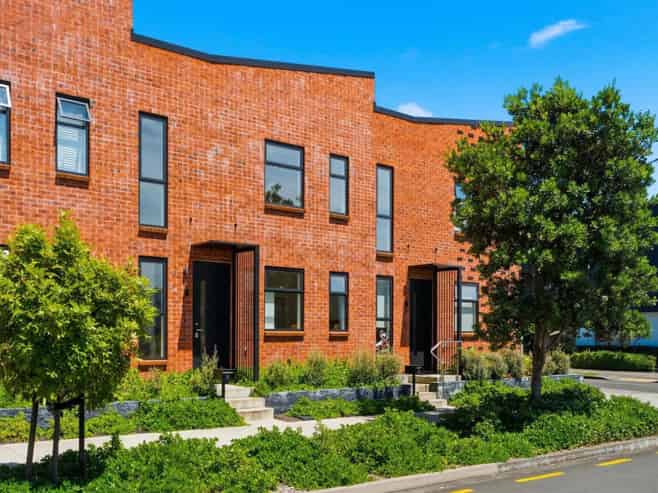 54 Tahuhu Road , Mount Wellington