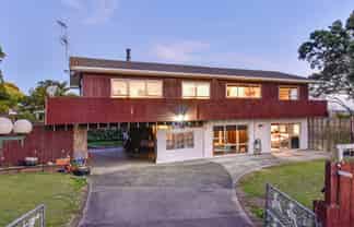 582 Weymouth Road, Weymouth