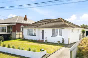 25 Ruapehu Street, Castlecliff