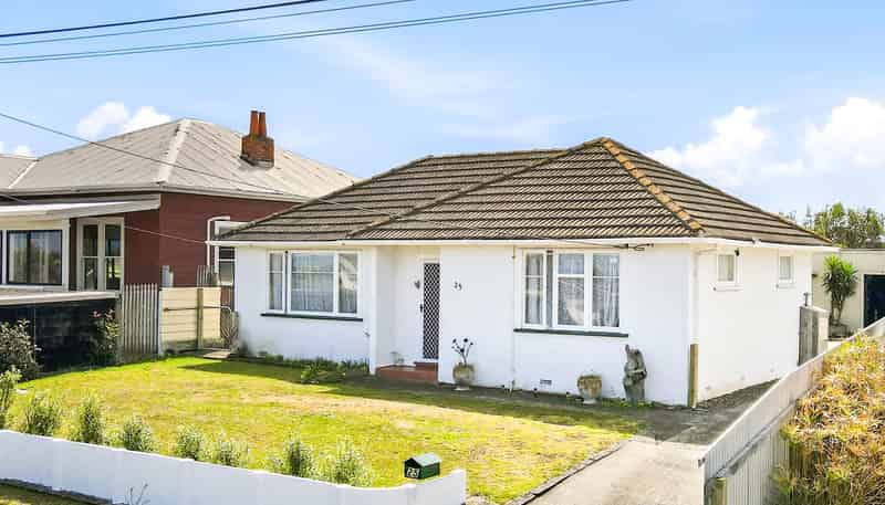 25 Ruapehu Street, Castlecliff