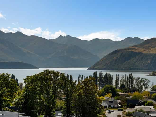 101 West Meadows Drive, Wanaka