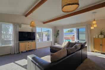 269 Sewell Street, Hokitika