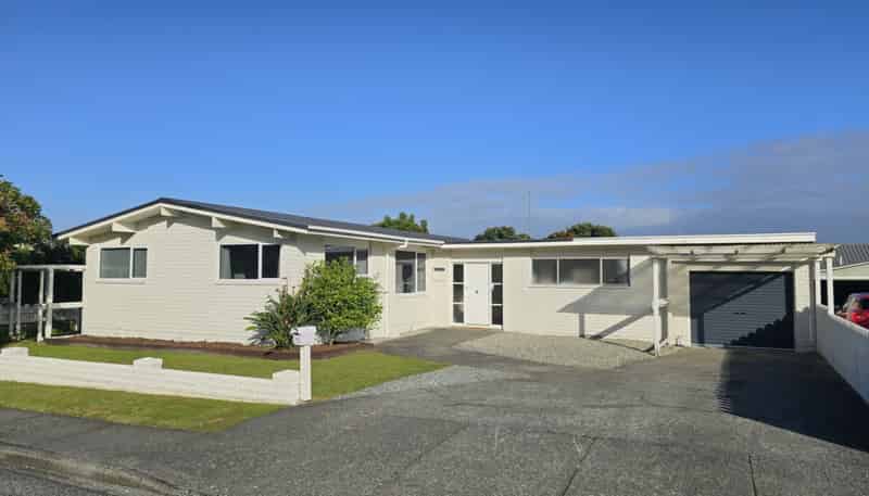 269 Sewell Street, Hokitika