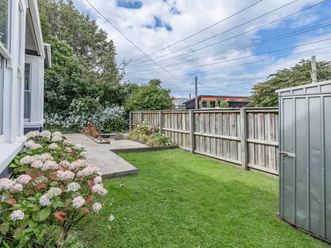 24 Neidpath Road, Mornington