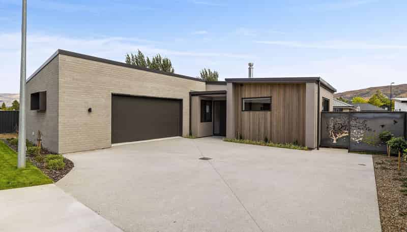 21 Alpha Street, CROMWELL