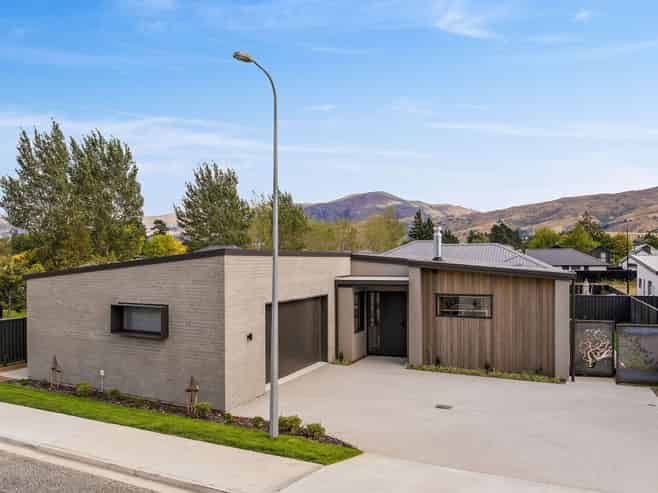 21 Alpha Street, CROMWELL