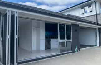 15a Ruth Craig Place, Stanmore Bay