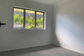 15a Ruth Craig Place, Stanmore Bay