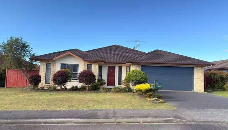 10 Mary Forgham Drive, Greenhithe