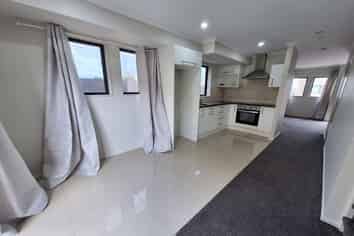 11/4 Wallson Crescent, Wiri