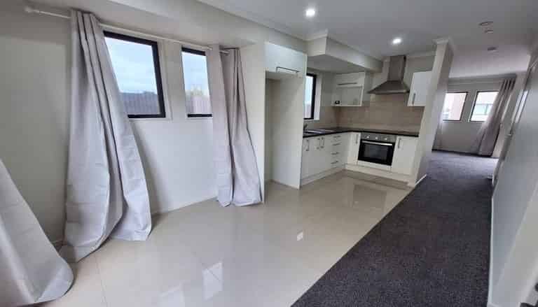 11/4 Wallson Crescent, Wiri