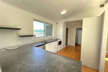 22 Simons Street, Moturoa