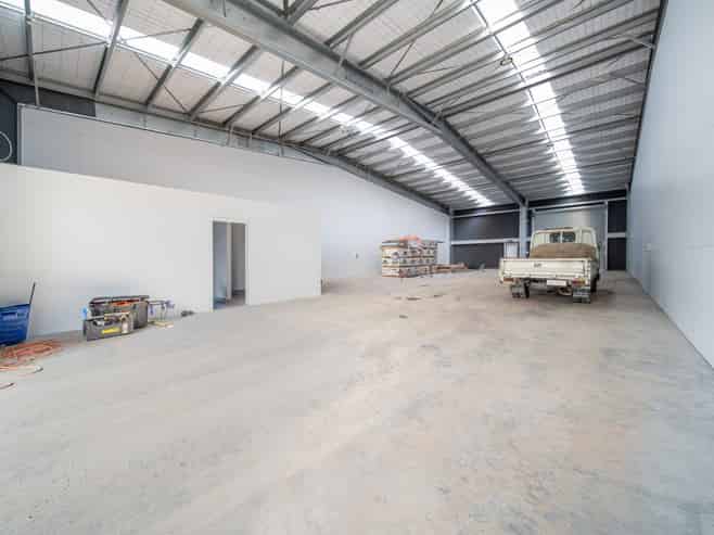 Unit by new Port Nikau sub-division