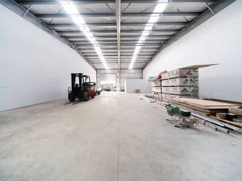 Unit by new Port Nikau sub-division