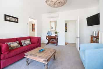 200 Nile Street East, Maitai