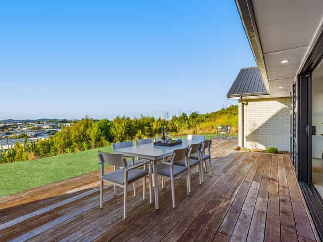 15 Johnson Place, Stillwater