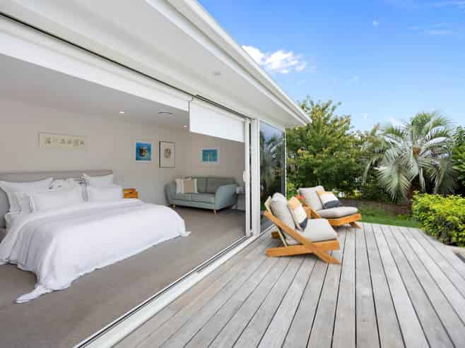 15 Rewa Road, Three Kings