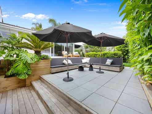 15 Rewa Road, Three Kings