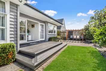 25A Monrad Street, Highbury