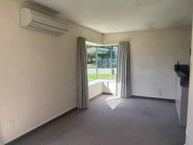 6 Orchard Drive, Alexandra