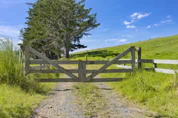 201 St Marys Road, Waipu
