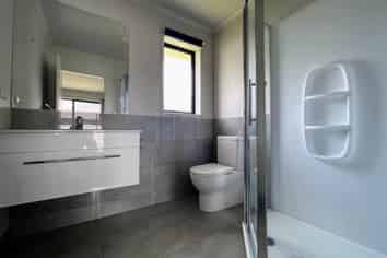 8 Matawai Puna Drive, Pukekohe