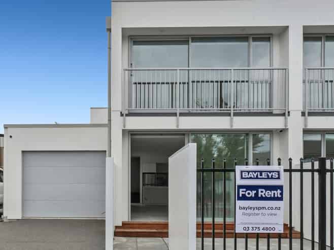 2/553 Madras St, Saint Albans