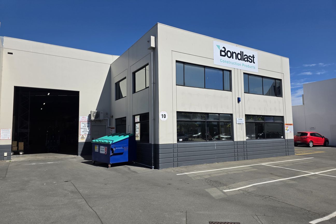 Available Now: 1100+sqm CBD Fringe Industrial - Ansicht 2