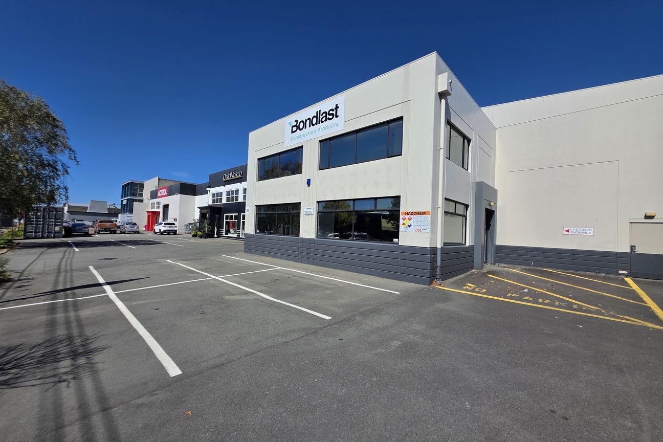 Available Now: 1100+sqm CBD Fringe Industrial - Mehr