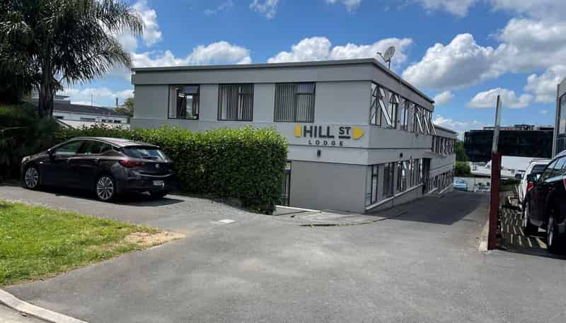 4 Hill Street, Hamilton Lake