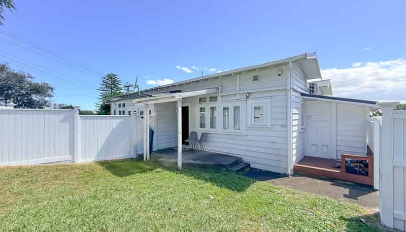 7 Jesmond Terrace, Mount Albert