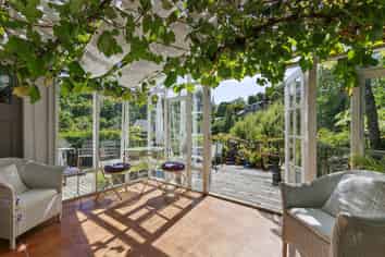 18 Ngaumatau Road, Point Howard