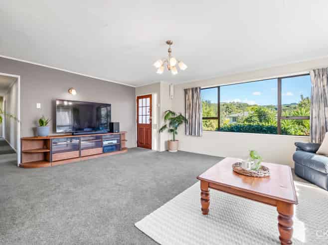 127 Gemstone Drive, Birchville