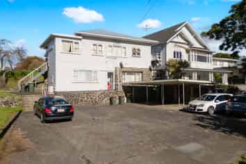 4 Edgerley Avenue, Newmarket