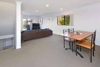 10/46 Carlos Drive, Flat Bush