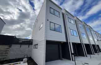 65 Tima Lane, Mangere Bridge