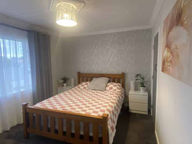 57 Adamson Cresent , Glengarry