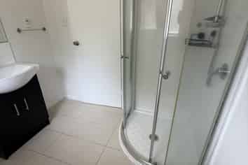 4/63C Owairaka Avenue, Mount Albert